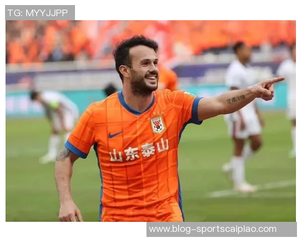 媒体人透露泰山队与瓦科达成一致签署1加1合同合作前景广阔 媒体人透露泰山队与瓦科达成一致签署1加1合同合作前景广阔